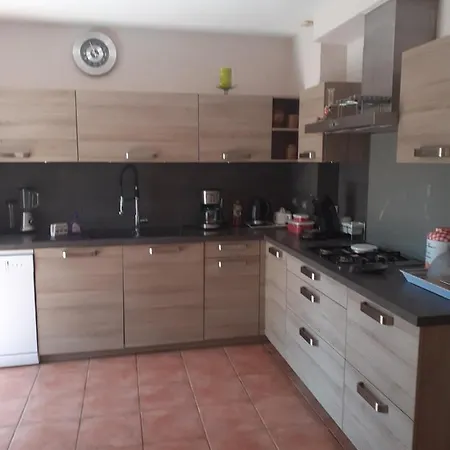 A L'etage Holiday home *